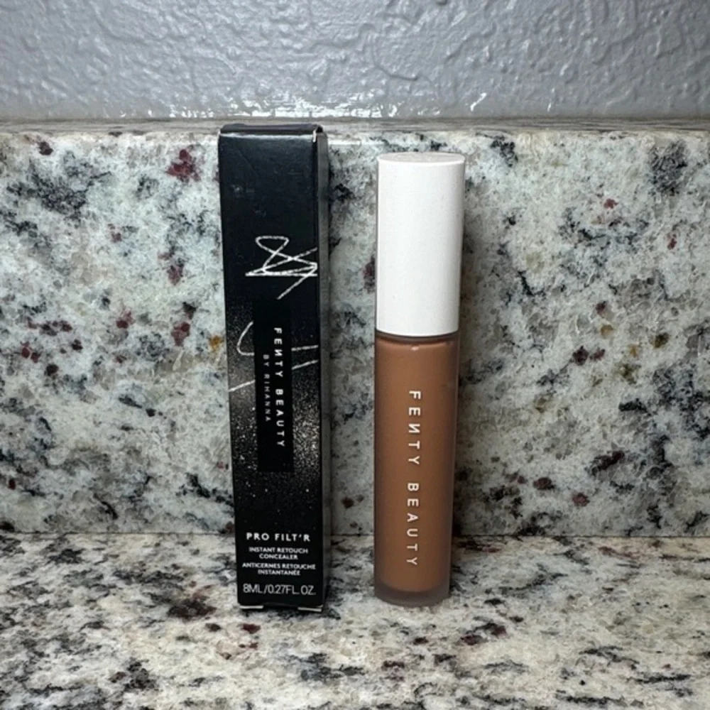 Fenty 380 Pro Filt’R Concealer